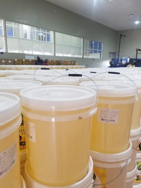 Refined Sunflower Oil Bottle 1