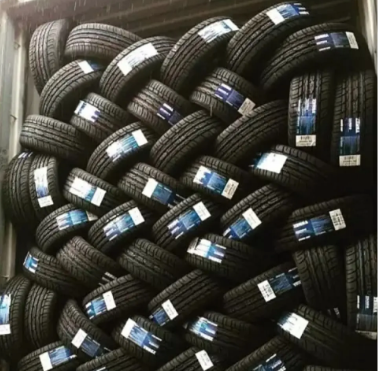 Heavy-Duty Truck Tyre