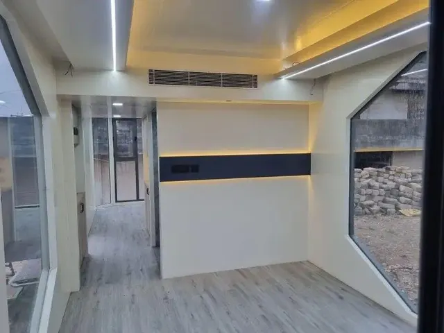 Portable Tiny Home Multi-functional Space
