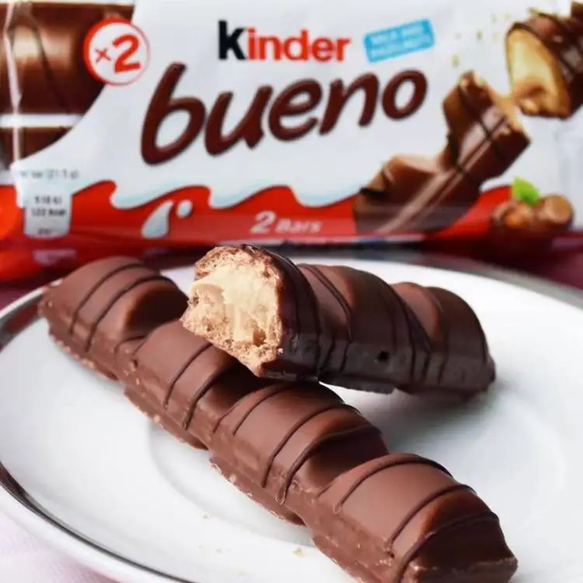 Premium Milk Hazelnut Wafer Chocolate