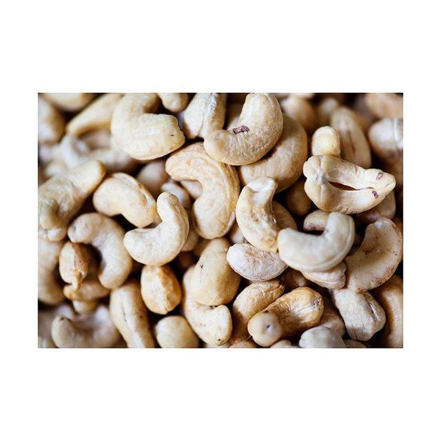 Clean cashew kernel