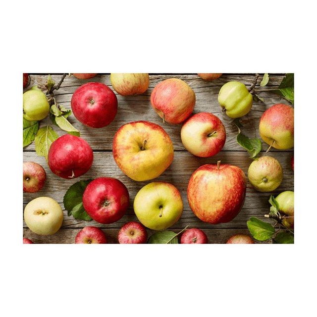 Fresh Red Delicious Apple