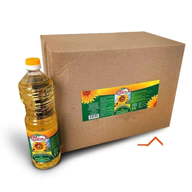 Bottle packaging of Refined Sunflower Oil