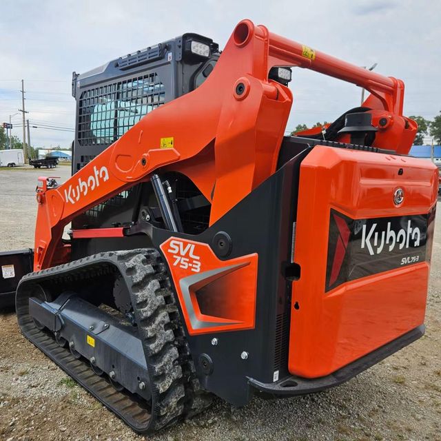 Kubota SVL75-3 Image 6