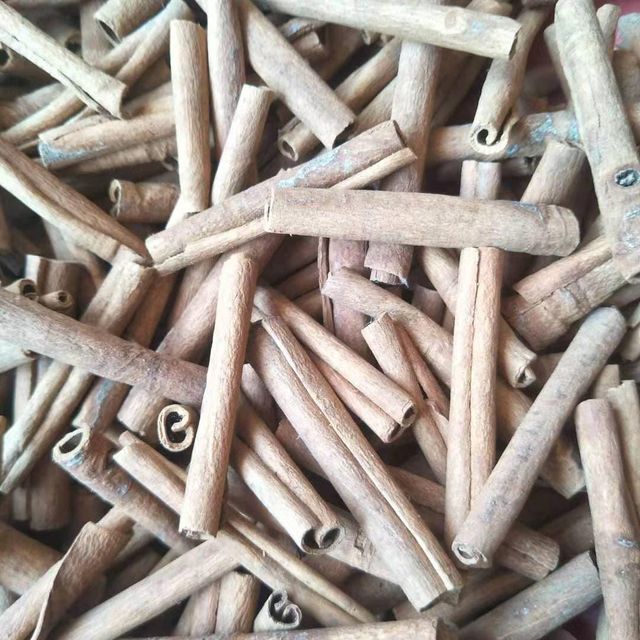Cinnamon in Use