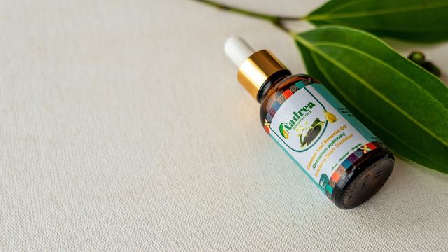 Cinnamon Leaf Essential Oil in Glass Vial
