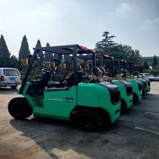 Forklift with Building Engine