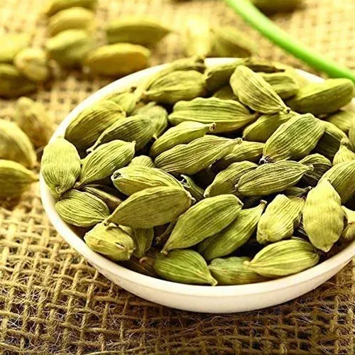 Green Cardamom Image 4