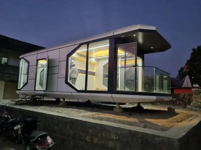 Modern Prefabricated Modular Container House Exterior View