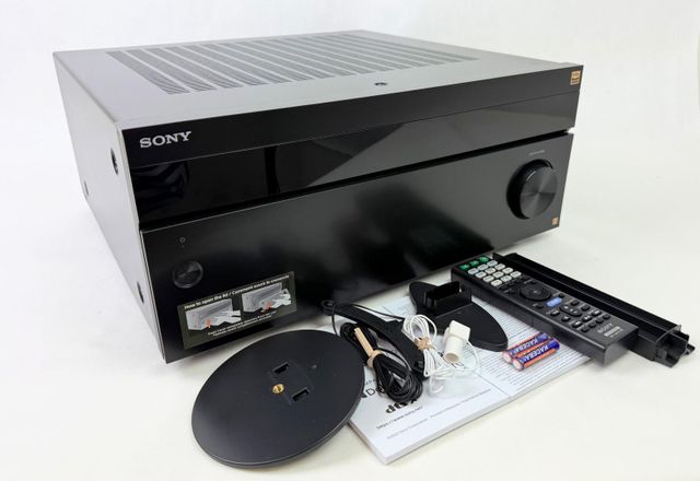 Sony STRAZ7000ES Front View