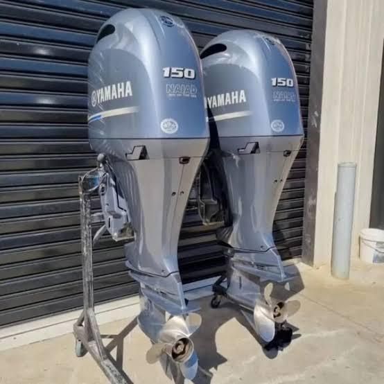 Yamaha 4 Stroke Outboard Motor side view