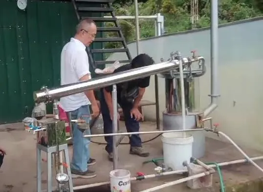 Nutmeg Oil Distillation