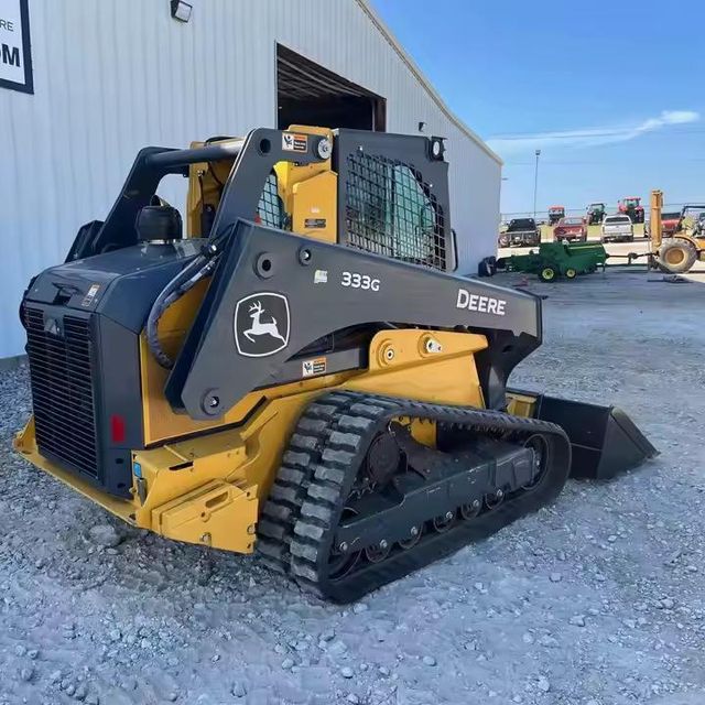 John Deere 333G - Image 3