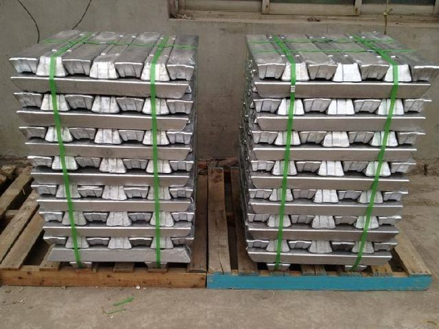 Pure Aluminum Alloy Ingot 99.7%