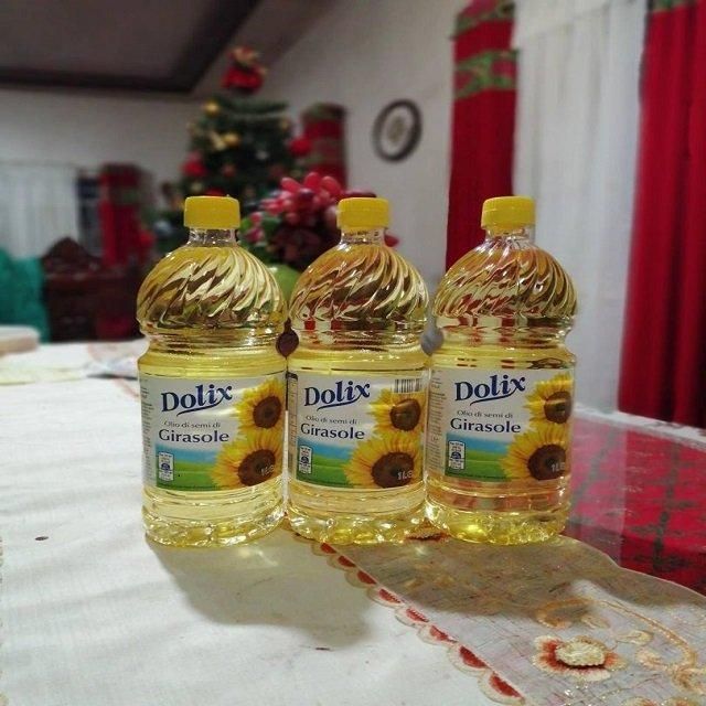 Sunflower Oil in Retail Packaging