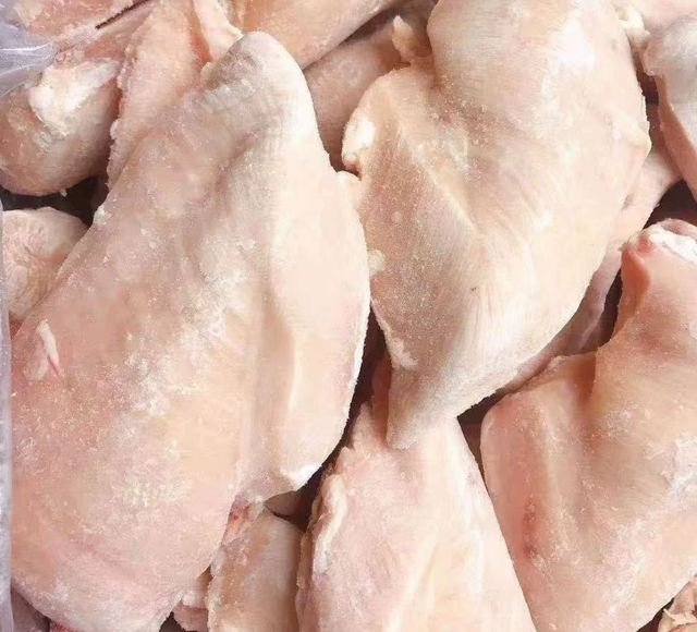 IQF Frozen Skinless Chicken Breast