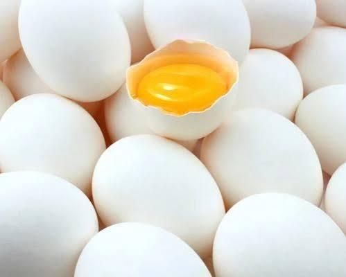 Fresh White Chicken Eggs Image 2
