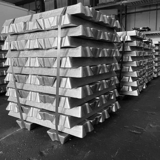 Aluminum Ingots Image 5