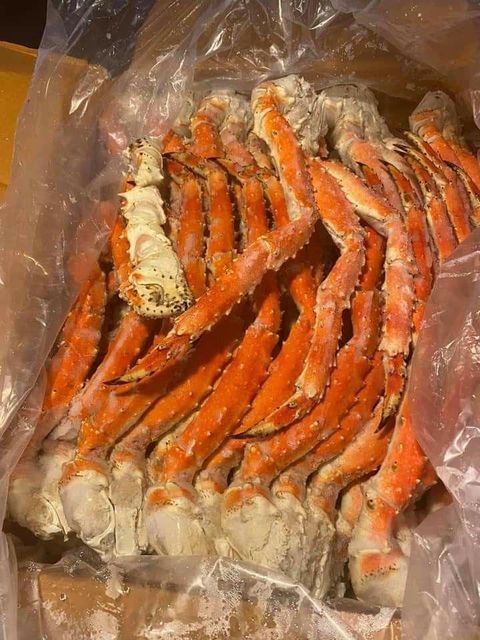 Wild Caught Frozen Alaskan King Crab Legs