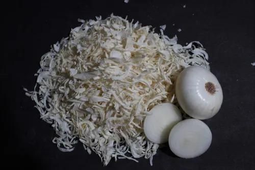 White Onion Flakes - Industrial Grade Quality