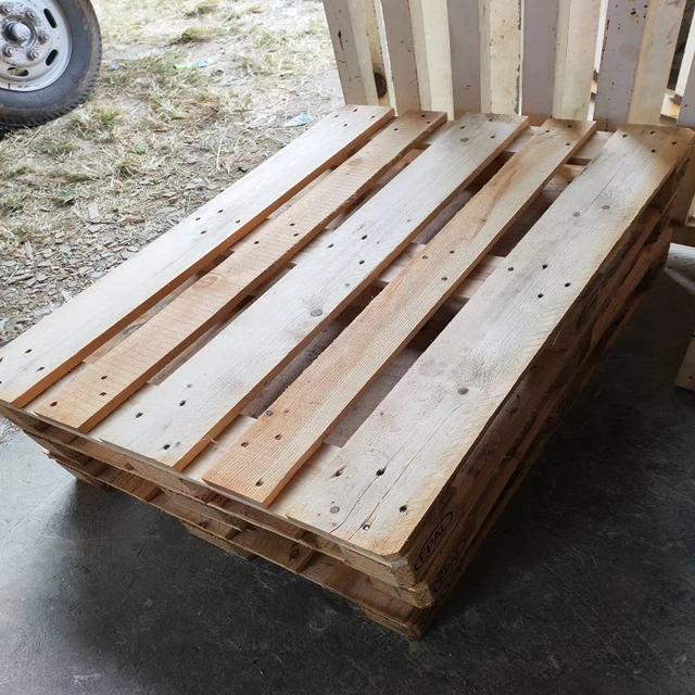 Wood Pallet Factory Direct