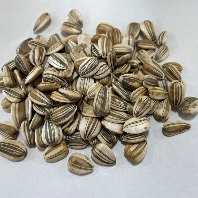 Sunflower Seeds - Clean & Fresh