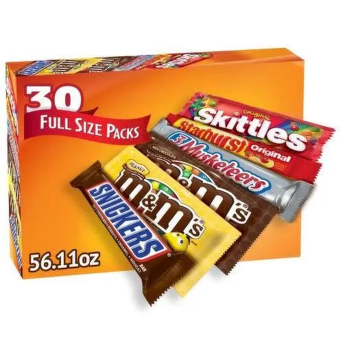 Close-up of Snicker Peanut Butter Squared Single Size Chocolate Candy Bar