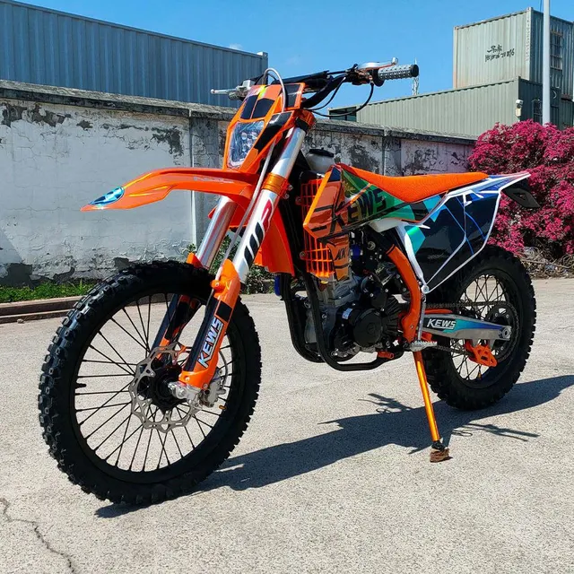 Close-up of NEW KEWWS 300cc Dirt Bike engine and frame