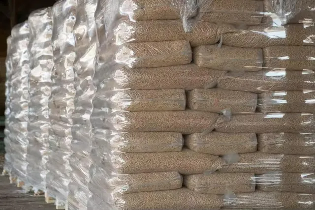 High-Density Biomass Wood Pellets