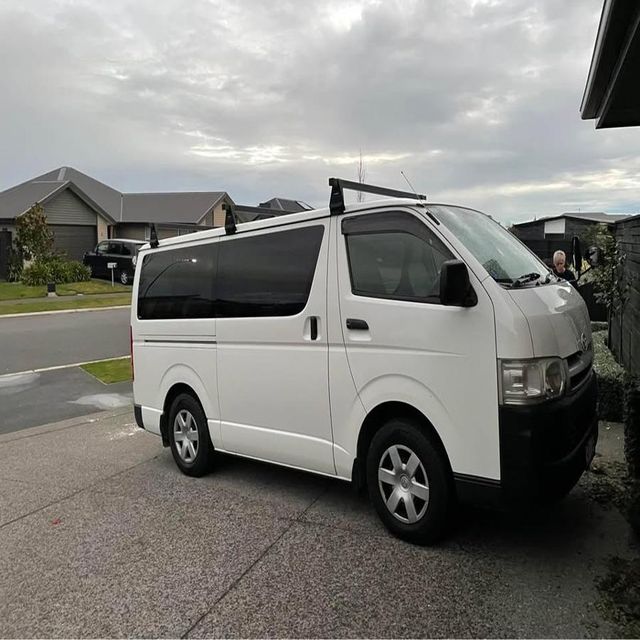 2022 Hiace Diesel Van Exterior