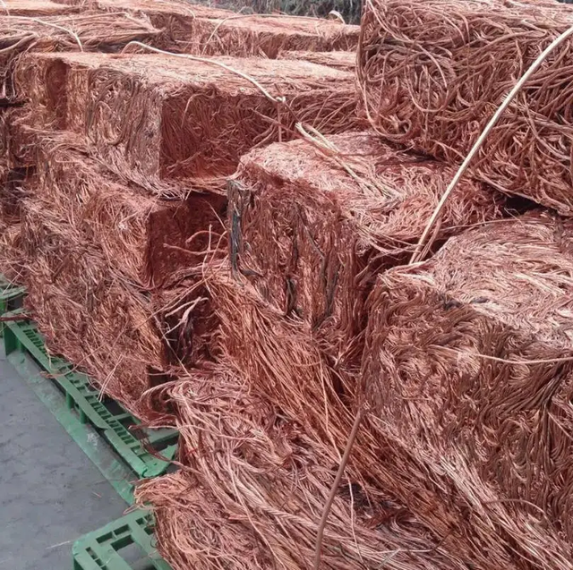 Copper Scrap in Processing Environment