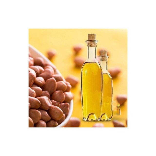 Groundnut oil in container