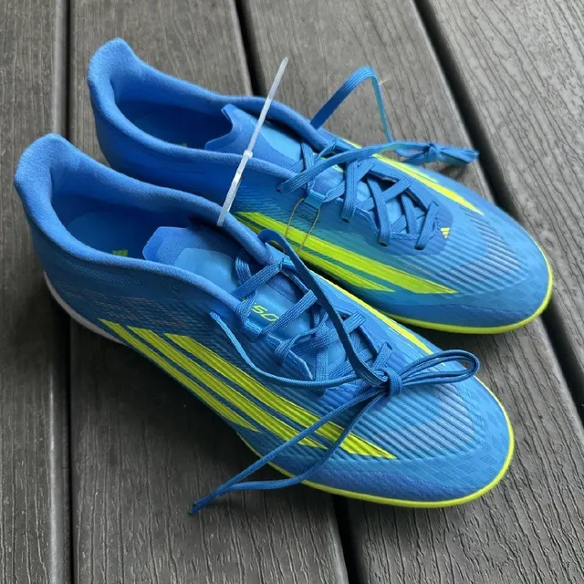 Used branded football shoe image 5