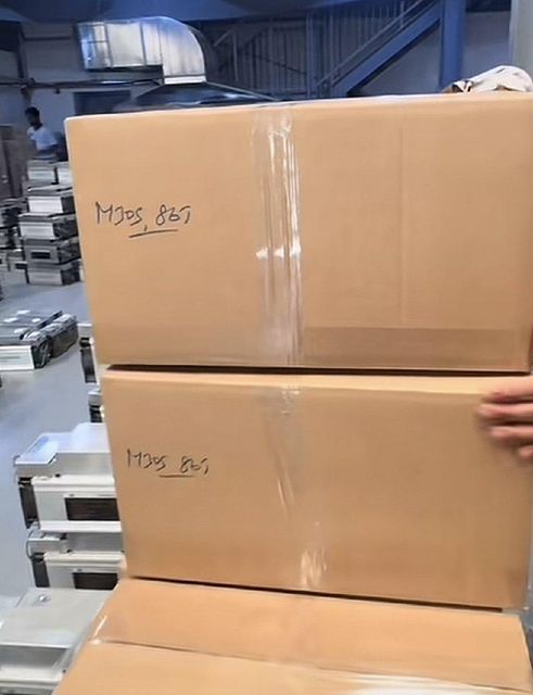 Antminer S21 Pro side view