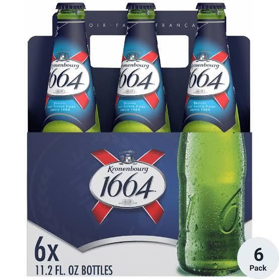 Close-up of Kronenbourg 1664 Blanc Bottle Label