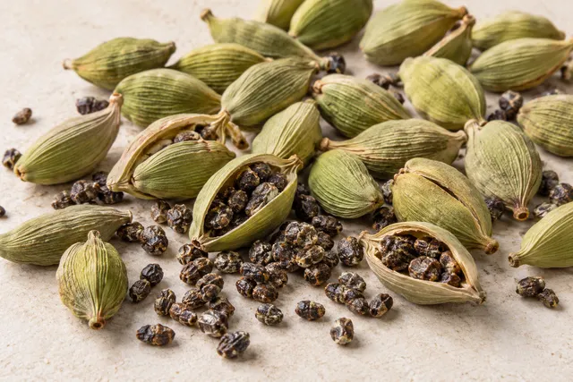 Cardamom Seeds Product Image 3
