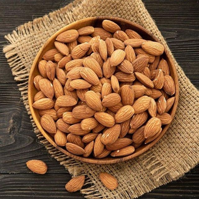 Natural Almond Nuts - Bulk