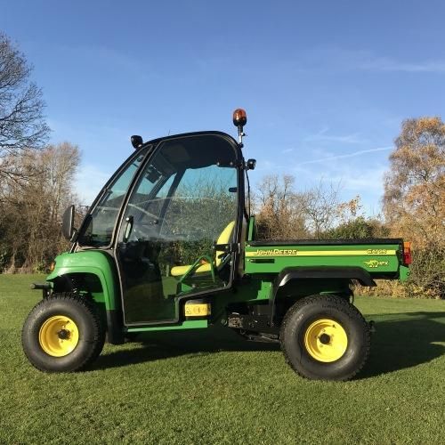 John Deere 2026R Tractor