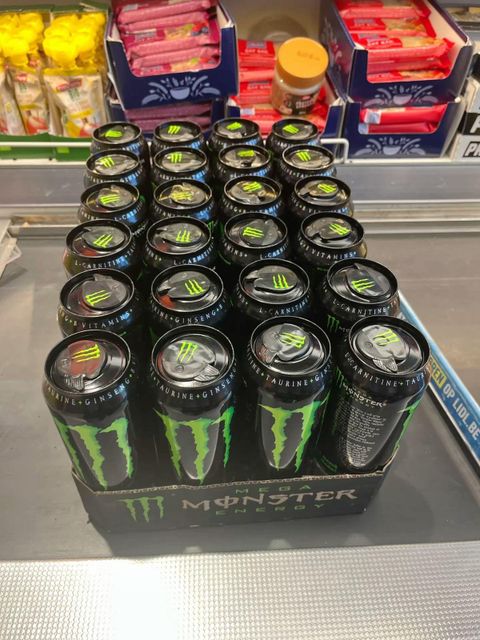 Monster Energy Ultra can