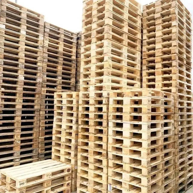 EPAL Pine Wood Pallet - Top View