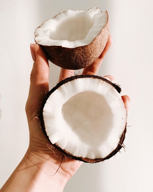De-husked coconut