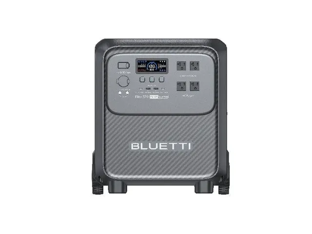 Close-up of Bluetti Elite 320 display and controls