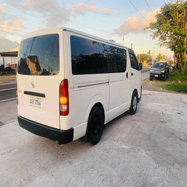 Toyota Hiace Commercial Use