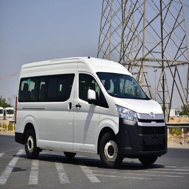 Toyota Hiace exterior view