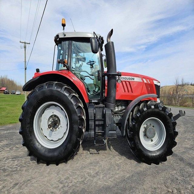 Massey Ferguson Tractor Side View