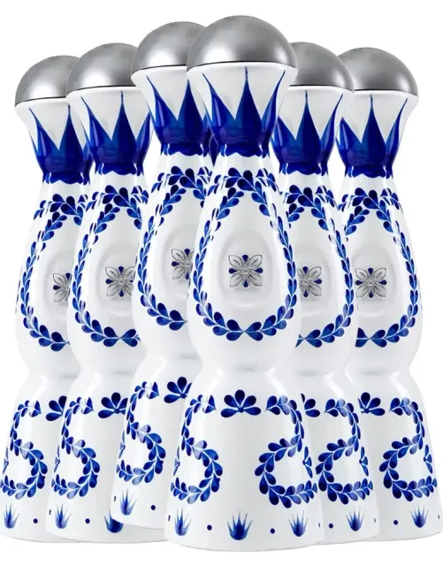 Clase Azul Tequila Reposado Bottle Close-up
