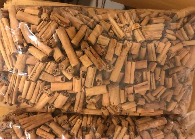 Bundles of Premium Ceylon Cinnamon Sticks