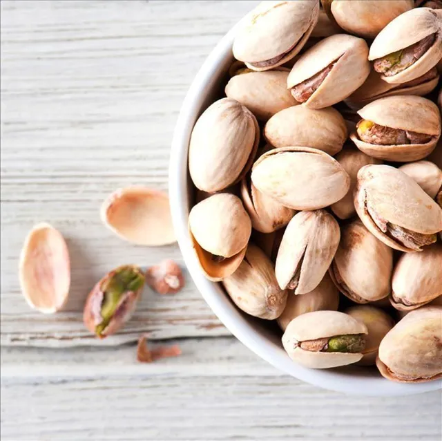 Pistachio Nuts - Raw Dry & Cool