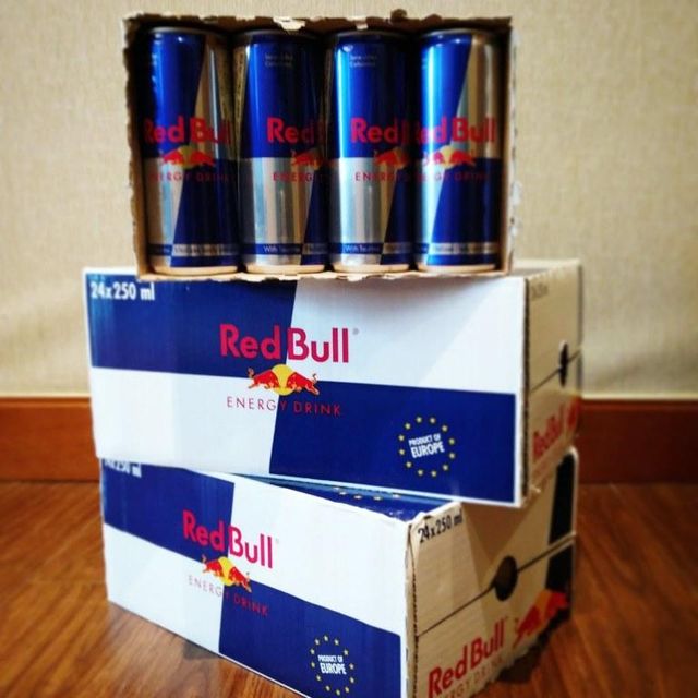 Red/Bull Ocean Blast 250ml - Front View