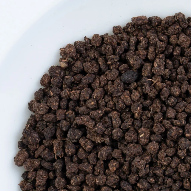 Chinese Black Tea Image 5